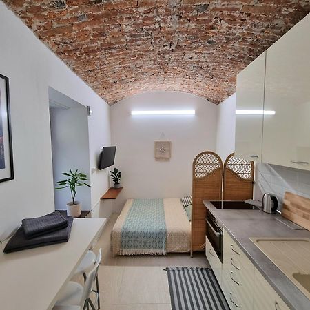 Jonas Old Town Apartment Кошице Экстерьер фото